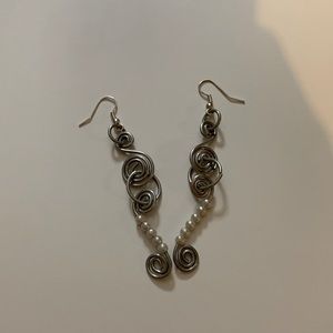 Beautiful Handcrafted Wire and bead earrings